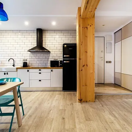 Chic Y Renovado Loft En La Playa Apartamento