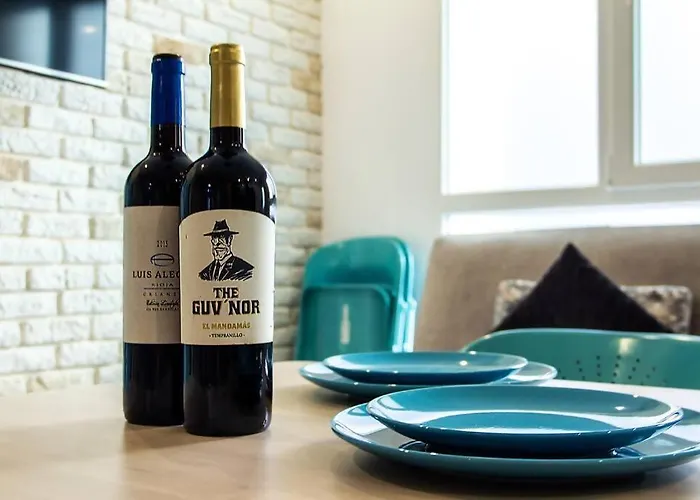 Chic Y Renovado Loft En La Playa شقة *